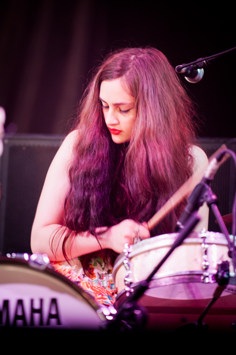 Kitty, Daisy & Lewis Dranouter 2013, picture 3, photographed by Devid Camerlynck - FrontView Magazine