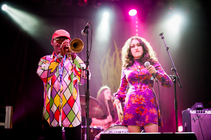 Kitty, Daisy & Lewis Dranouter 2013, picture 9, photographed by Devid Camerlynck - FrontView Magazine