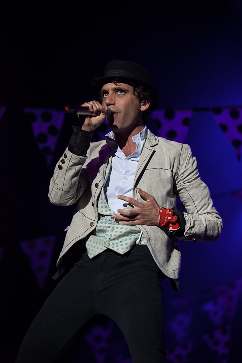Mika @ Ronquières Festival 2013, foto 2, foto's door Dorien Goetschalckx - FrontView Magazine
