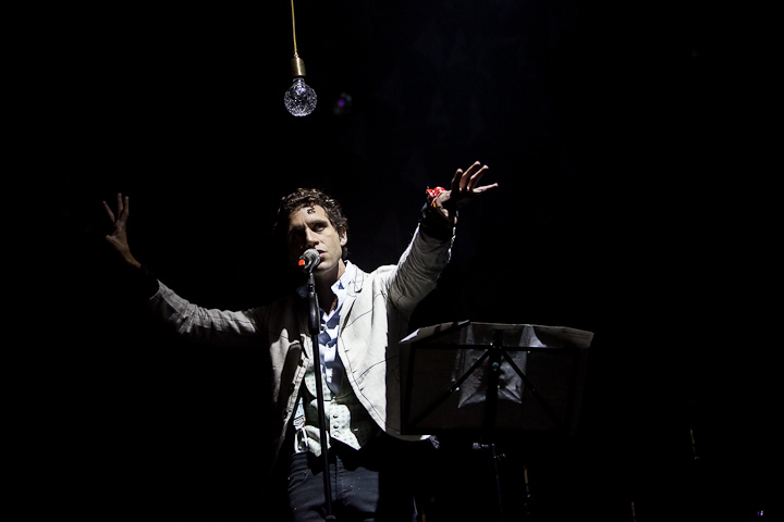 Mika @ Ronquières Festival 2013, foto 26, foto's door Dorien Goetschalckx - FrontView Magazine