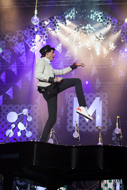 Mika @ Ronquières Festival 2013, foto 30, foto's door Dorien Goetschalckx - FrontView Magazine
