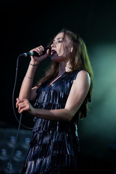 Olivia Ruiz @ Ronquières Festival 2013, picture 2, photographed by Dorien Goetschalckx - FrontView Magazine