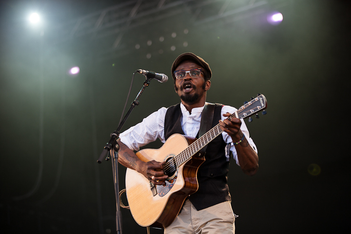 Tété @ Ronquières Festival 2013, picture 13, photographed by Dorien Goetschalckx - FrontView Magazine