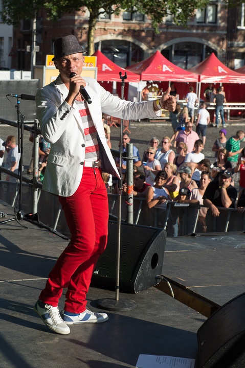 Wim Leys & @ Fundum @ Antwerpen Zingt 2013, picture 2, photographed by Youri Vanlommel - FrontView Magazine
