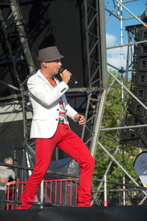 Wim Leys & @ Fundum @ Antwerpen Zingt 2013, picture 14, photographed by Youri Vanlommel - FrontView Magazine