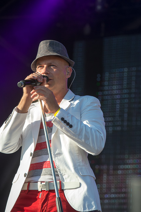 Wim Leys & @ Fundum @ Antwerpen Zingt 2013, picture 18, photographed by Youri Vanlommel - FrontView Magazine