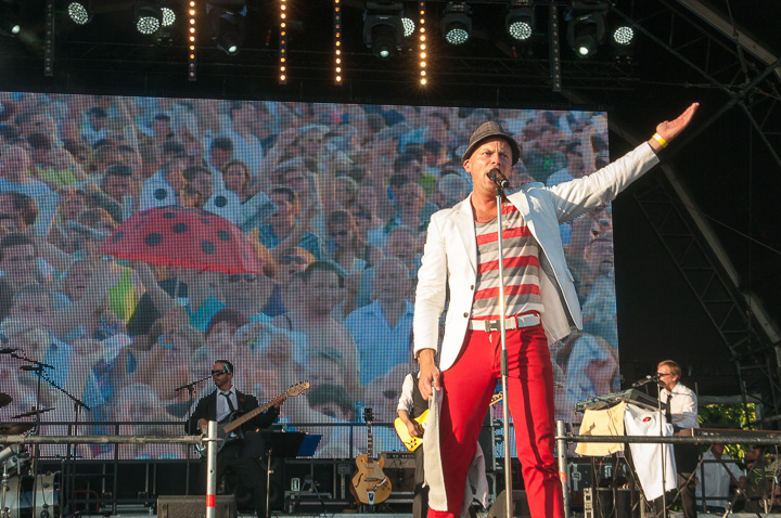Wim Leys & @ Fundum @ Antwerpen Zingt 2013, picture 43, photographed by Youri Vanlommel - FrontView Magazine