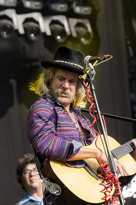Donavon Frankenreiter @ Lokerse Feesten 2013, picture 7, photographed by Jonas Wallecan - FrontView Magazine