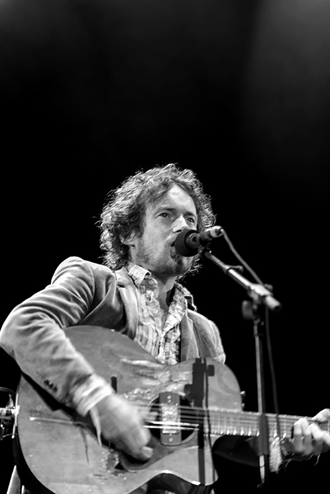 Damien Rice at Lokerse Feesten 2013, picture 15, photographed by Jonas Wallecan - FrontView Magazine