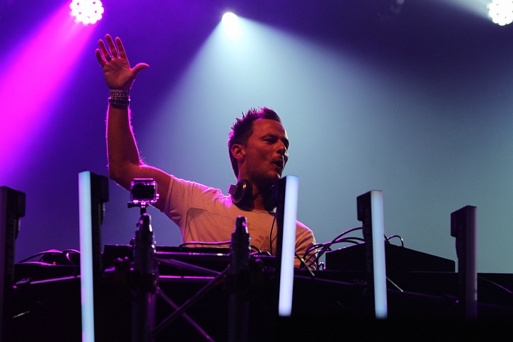Dj's & sfeer @ Casa Blanca 2013, picture 24, photographed by Marc Verdonck - FrontView Magazine