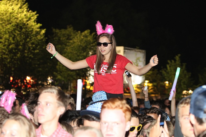 Dj's & sfeer @ Casa Blanca 2013, picture 41, photographed by Marc Verdonck - FrontView Magazine