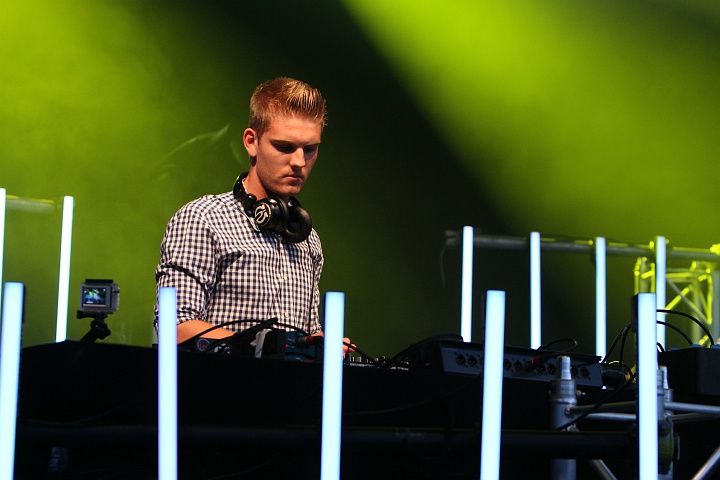 Dj's & sfeer @ Casa Blanca 2013, picture 69, photographed by Marc Verdonck - FrontView Magazine