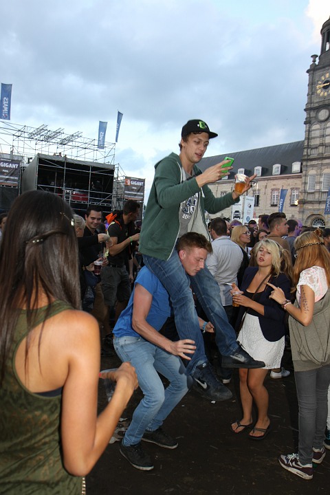 Dj's & sfeer @ Casa Blanca 2013, picture 76, photographed by Marc Verdonck - FrontView Magazine