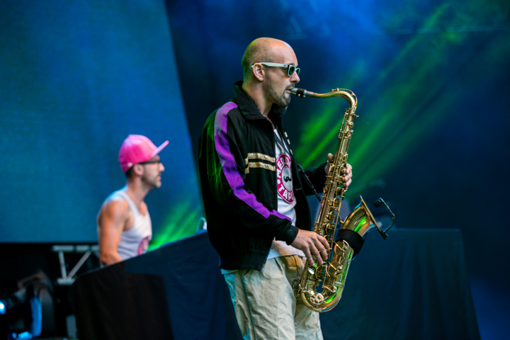 Merdan Taplak @ Marktrock Leuven 2013, picture 1, photographed by Kurt Jacobs - FrontView Magazine