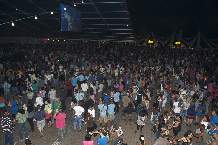 Antilliaanse feesten editie 2013 dag 1 deel 2, picture 10, photographed by FrontView Magazine