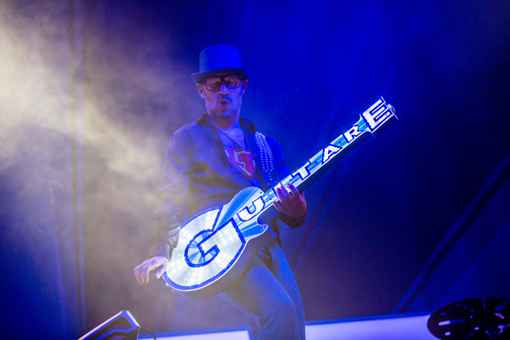 Les Truttes @ Marktrock Leuven 2013, picture 33, photographed by Kurt Jacobs - FrontView Magazine