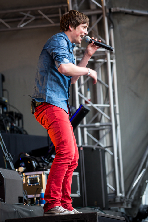 MNM Sing Your Song @ Marktrock Leuven 2013, picture 17, photographed by Kurt Jacobs - FrontView Magazine