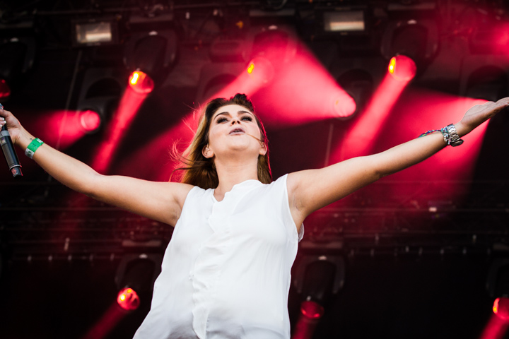 Roxeanne & André Jr. Hazes @ Rimpelrock, picture 3, photographed by Tom Stessens - FrontView Magazine