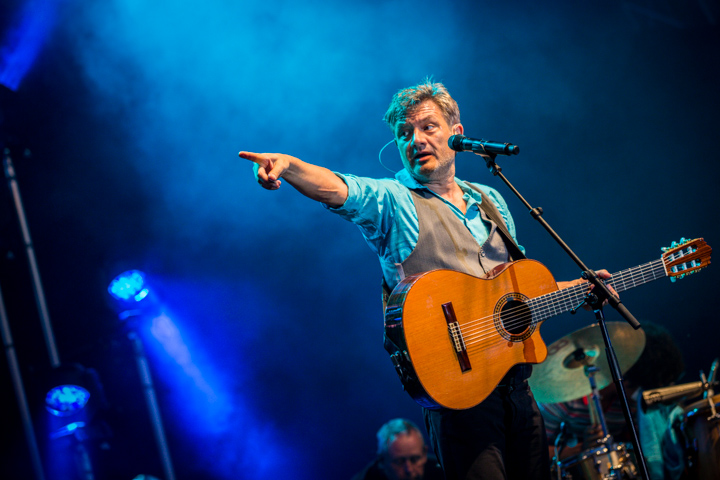 Bart Peeters @ Marktrock Leuven 2013, picture 3, photographed by Kurt Jacobs - FrontView Magazine