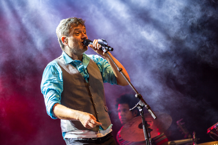 Bart Peeters @ Marktrock Leuven 2013, picture 4, photographed by Kurt Jacobs - FrontView Magazine