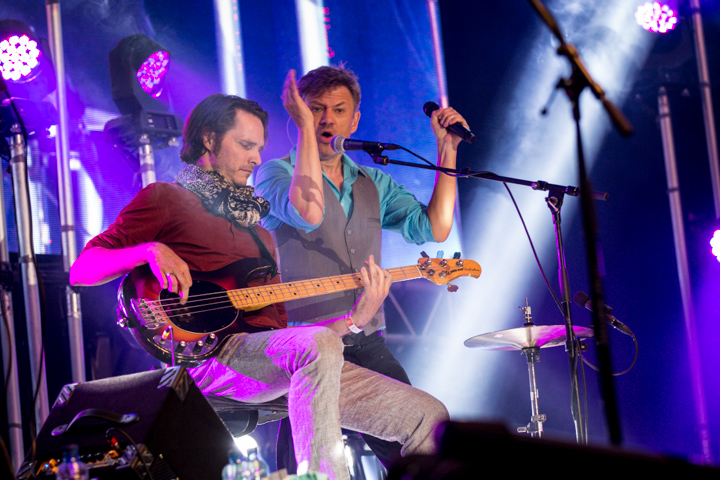 Bart Peeters @ Marktrock Leuven 2013, picture 11, photographed by Kurt Jacobs - FrontView Magazine