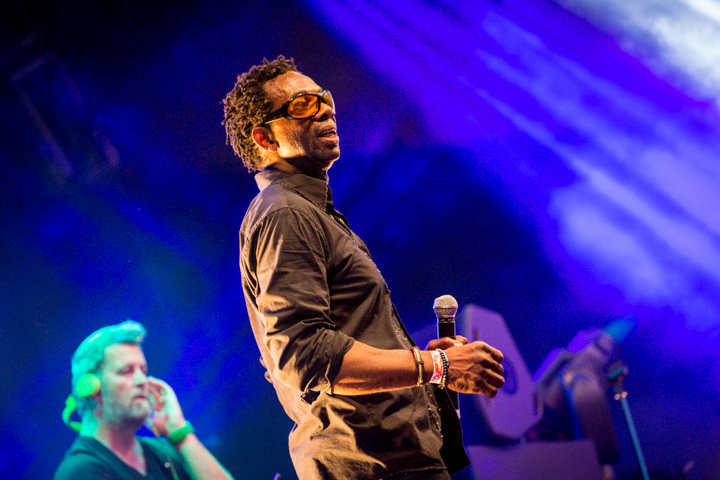buscemi @ Marktrock Leuven 2013, picture 9, photographed by Kurt Jacobs - FrontView Magazine
