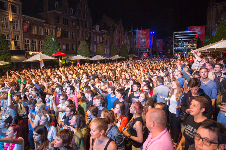 buscemi @ Marktrock Leuven 2013, picture 10, photographed by Kurt Jacobs - FrontView Magazine