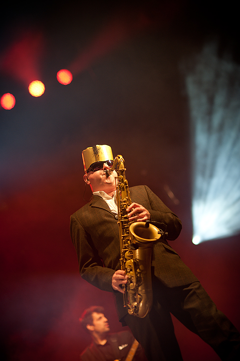 Madness @ Brussels Summer Festival 2013, picture 4, photographed by Magali Decamps - FrontView Magazine