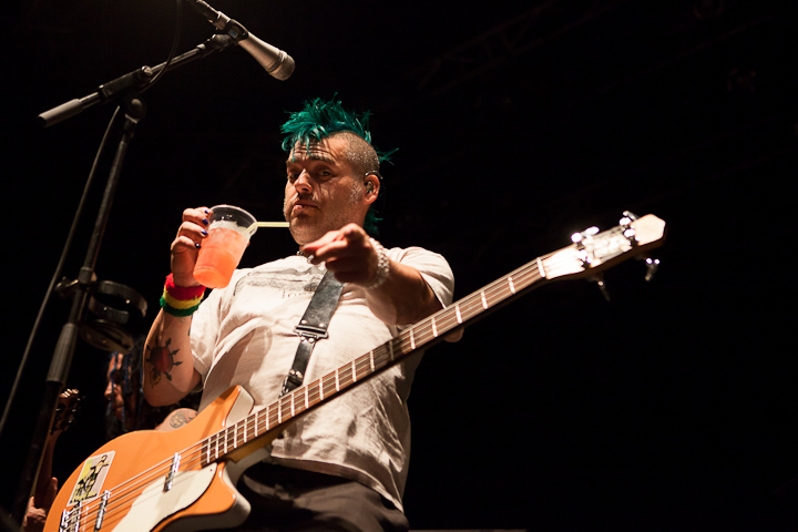 NOFX @ 013, picture 6, photographed by Dorien Goetschalckx - FrontView Magazine