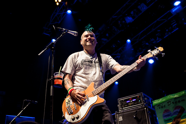 NOFX @ 013, picture 14, photographed by Dorien Goetschalckx - FrontView Magazine