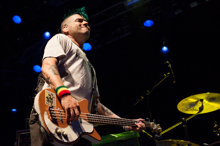 NOFX @ 013, picture 15, photographed by Dorien Goetschalckx - FrontView Magazine
