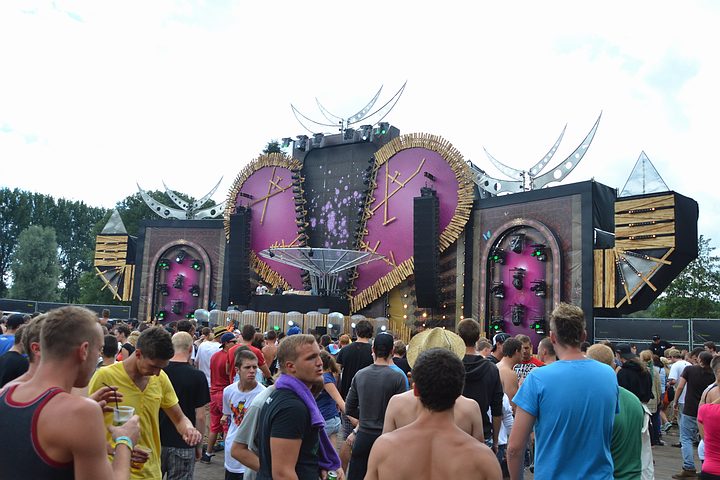 Q Dance The Qontinent - deel 1, picture 59, photographed by Tom Van Tongerloo - FrontView Magazine