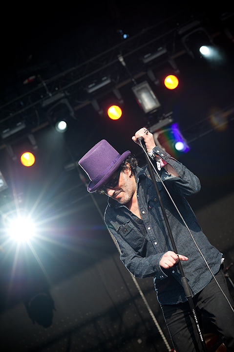 Rachid Taha @ Brussels Summer Festival 2013, picture 1, photographed by Magali Decamps - FrontView Magazine