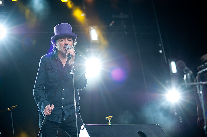 Rachid Taha @ Brussels Summer Festival 2013, picture 2, photographed by Magali Decamps - FrontView Magazine