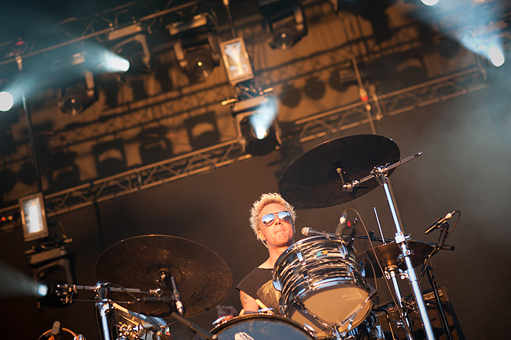 The Dandy Warhols @ Brussels Summer Festival 2013, picture 3, photographed by Magali Decamps - FrontView Magazine