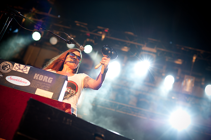 The Dandy Warhols @ Brussels Summer Festival 2013, picture 12, photographed by Magali Decamps - FrontView Magazine