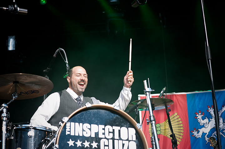 The Inspector Cluzo @ Brussels Summer Festival 2013, picture 1, photographed by Magali Decamps - FrontView Magazine