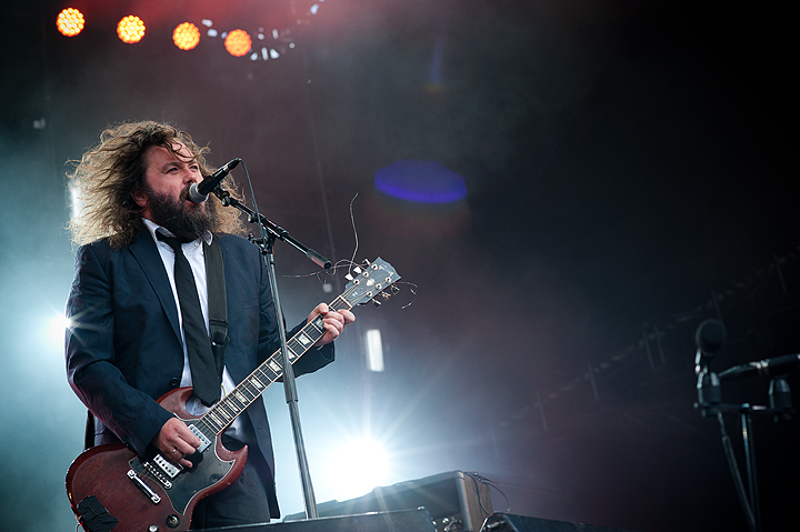 The Inspector Cluzo @ Brussels Summer Festival 2013, picture 3, photographed by Magali Decamps - FrontView Magazine