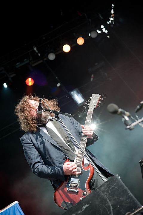 The Inspector Cluzo @ Brussels Summer Festival 2013, picture 6, photographed by Magali Decamps - FrontView Magazine