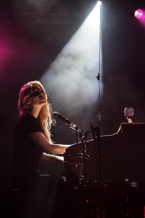 Of Monsters and Men @ OLT Rivierenhof, picture 15, photographed by Dorien Goetschalckx - FrontView Magazine