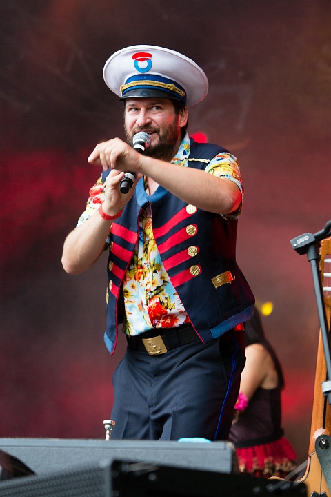 Kapitein Winokio @ Hestival 2013, picture 13, photographed by Edwin Houdevelt - FrontView Magazine
