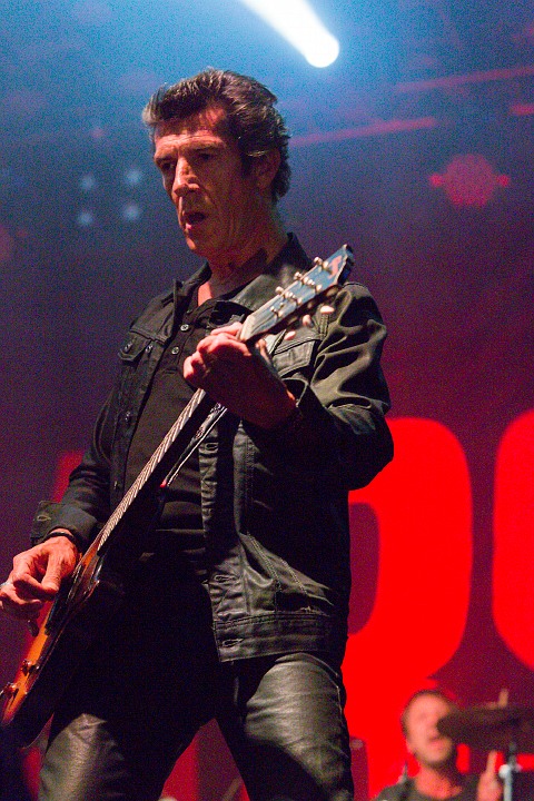The Scabs @ Hestival 2013, picture 17, photographed by Edwin Houdevelt - FrontView Magazine