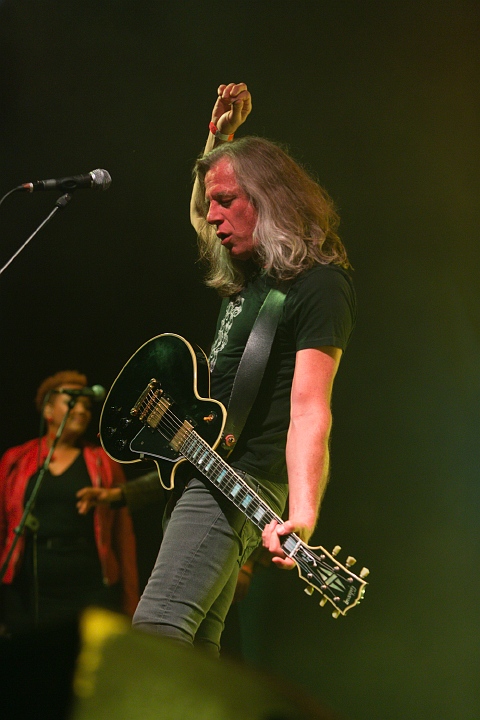 The Scabs @ Hestival 2013, picture 29, photographed by Edwin Houdevelt - FrontView Magazine