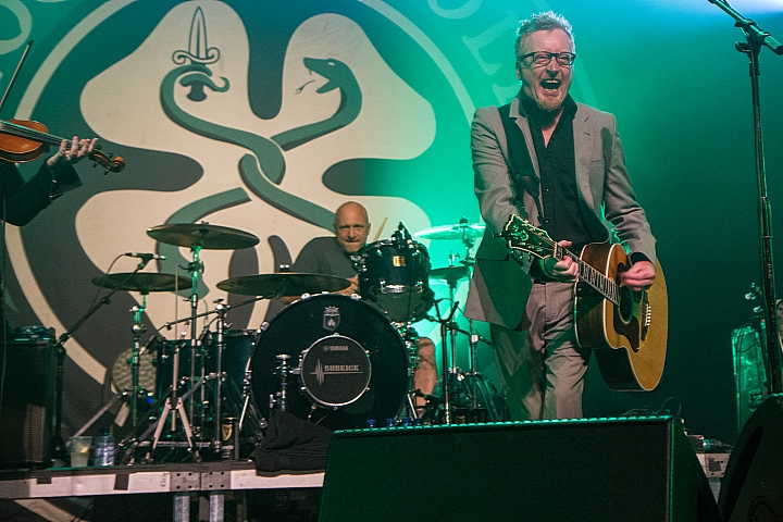 Flogging Molly Feest in het park dag 3, picture 14, photographed by Philippe Janssens, Philippe Janssens - FrontView Magazine