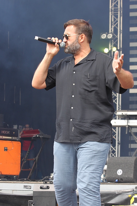 Bert (The Voice) @ Buitenbeenpop 2013, picture 1, photographed by Heidi Elen - FrontView Magazine