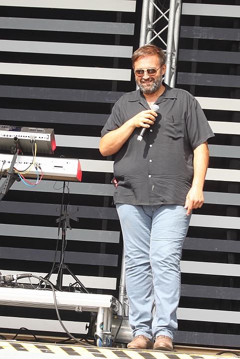 Bert (The Voice) @ Buitenbeenpop 2013, picture 15, photographed by Heidi Elen - FrontView Magazine