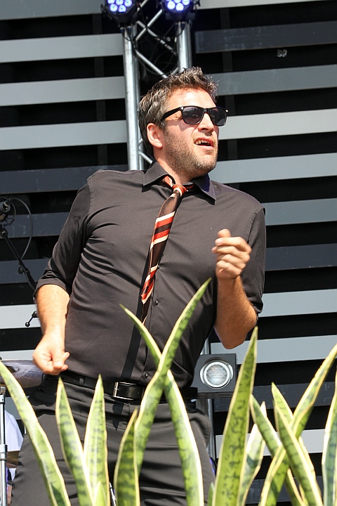 De Corsaris @ Buitenbeenpop 2013, picture 19, photographed by Heidi Elen - FrontView Magazine