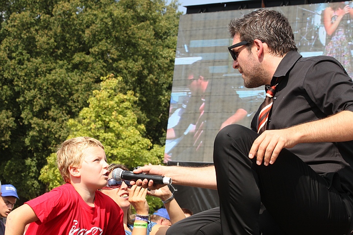 De Corsaris @ Buitenbeenpop 2013, picture 24, photographed by Heidi Elen - FrontView Magazine