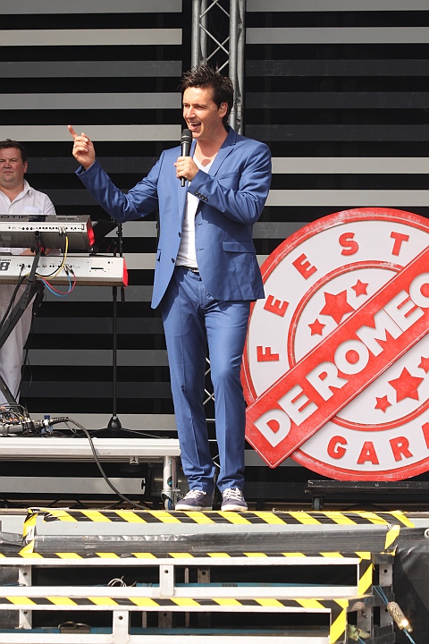 De Romeo's @ Buitenbeenpop 2013, picture 33, photographed by Heidi Elen - FrontView Magazine