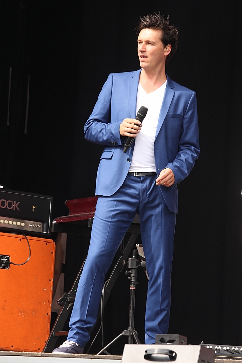 De Romeo's @ Buitenbeenpop 2013, picture 51, photographed by Heidi Elen - FrontView Magazine